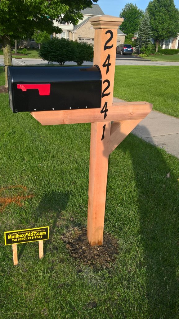 Premium Cedar Custom Nantucket Mailbox Post Package in Plainfield