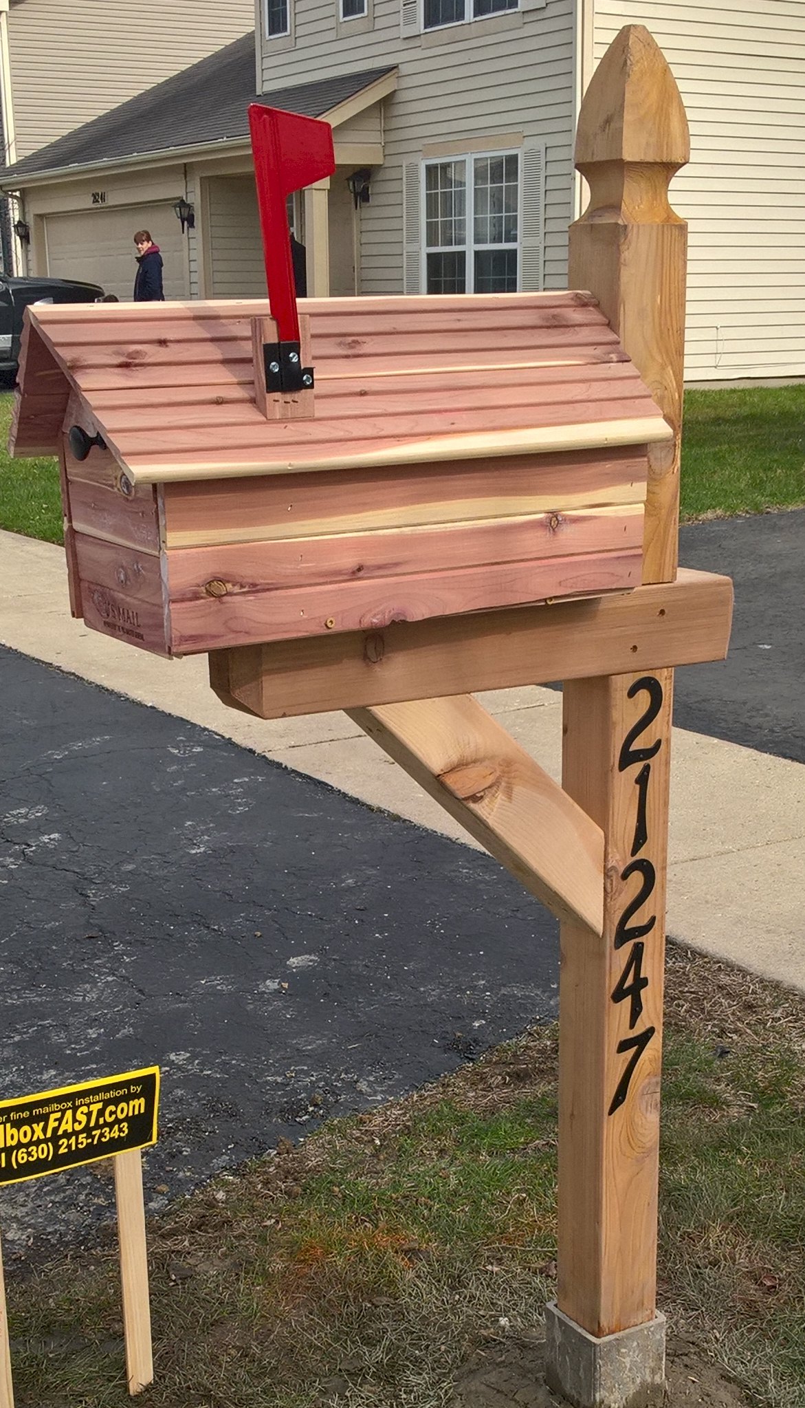 Cedar House Mailbox And French Gothic Post Lakewood Falls In 